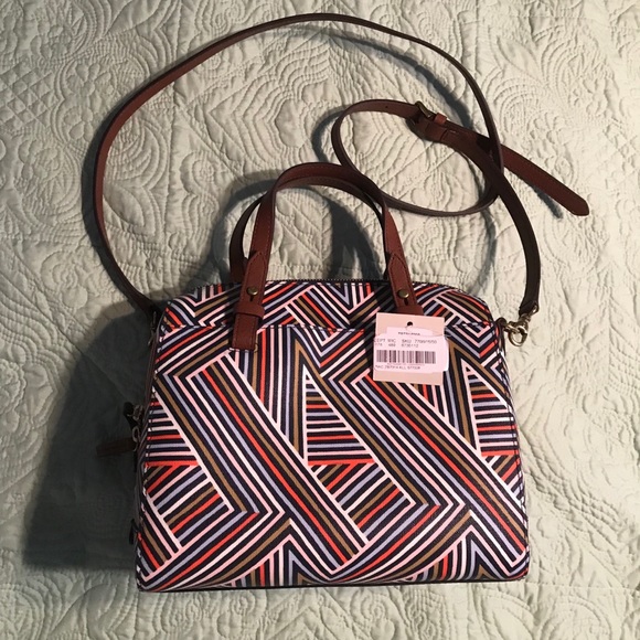 Fossil Handbags - NWT❣️Fossil leather purse